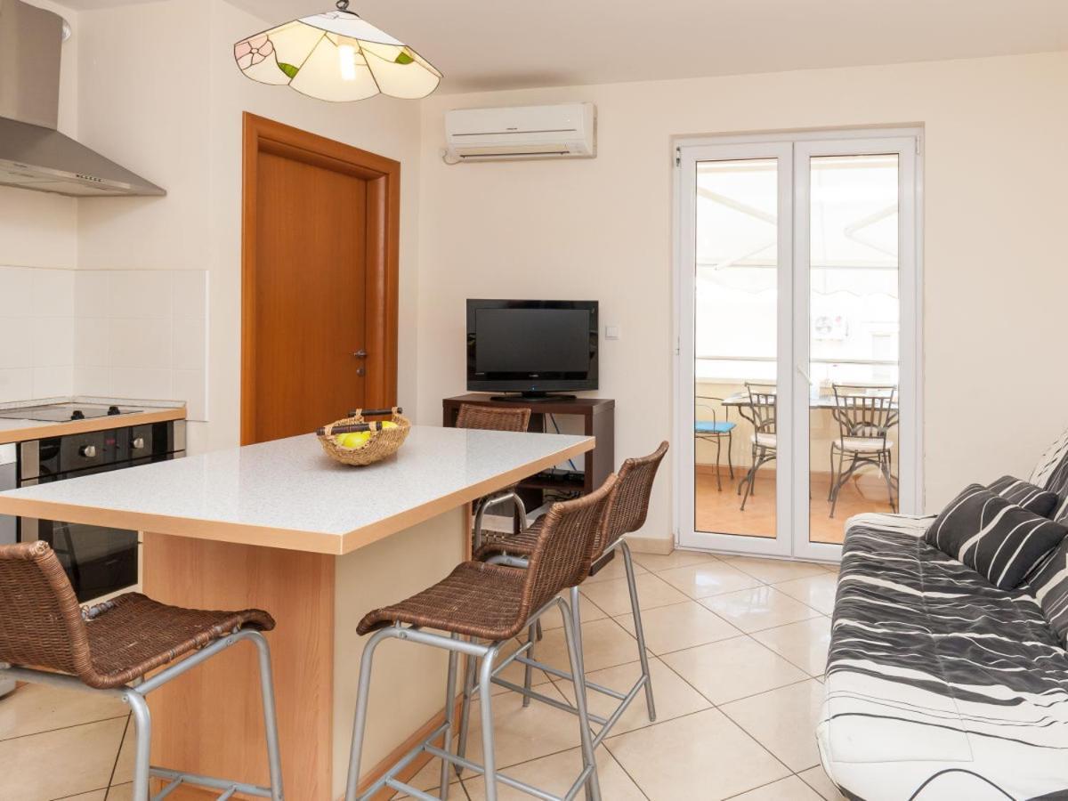 Apartment Ella Sea View Bol Dış mekan fotoğraf